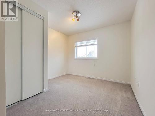7 Addison Trail, Barrie, ON - Indoor Photo Showing Other Room