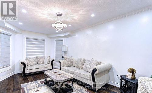55 Castlehill Road, Brampton, ON - Indoor Photo Showing Living Room