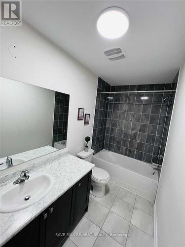 12 Aspen Hill Road, Brampton, ON - Indoor Photo Showing Bathroom