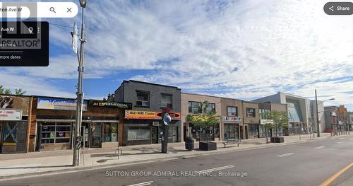 1602 Eglinton Avenue W, Toronto, ON 