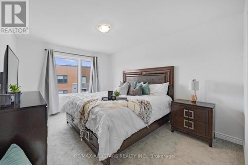 79 Dryden Lane, Hamilton, ON - Indoor Photo Showing Bedroom