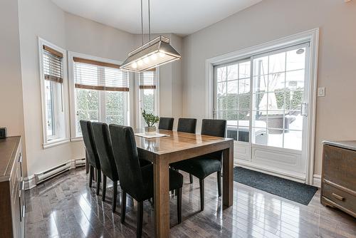 Salle à manger - 25 Rue Charlotte-Leduc, La Prairie, QC - Indoor Photo Showing Dining Room