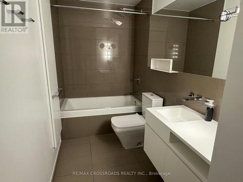 501 - 45 Charles Street E, Toronto, ON - Indoor Photo Showing Bathroom