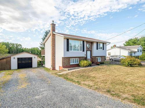 228 Falmouth Back Road, Falmouth, NS 