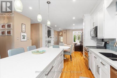 98 Bayview Avenue, Georgina, ON - Indoor