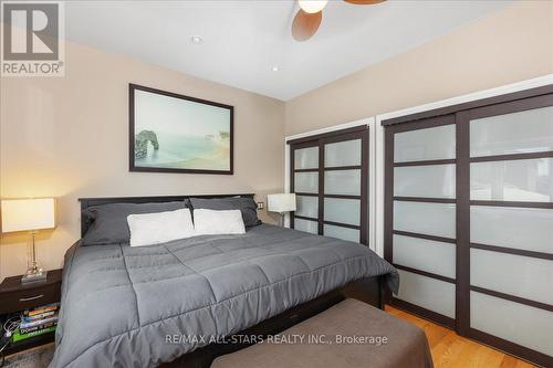 98 Bayview Avenue, Georgina, ON - Indoor Photo Showing Bedroom