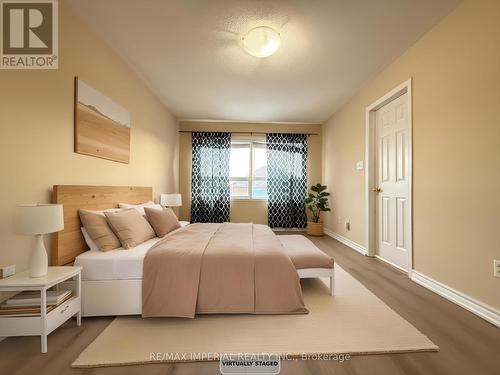 5640 Stella Lane, Burlington, ON - Indoor Photo Showing Bedroom