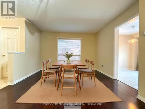 5640 Stella Lane, Burlington, ON - Indoor Photo Showing Dining Room