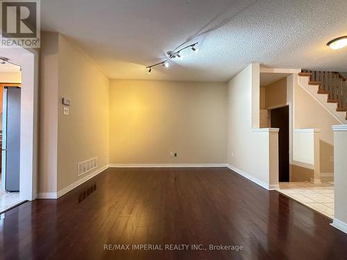 5640 Stella Lane, Burlington, ON - Indoor Photo Showing Other Room