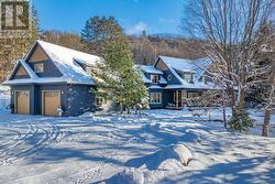1074 TALLY HO WINTER PARK ROAD  Lake Of Bays (Sinclair), ON P1H 2J6