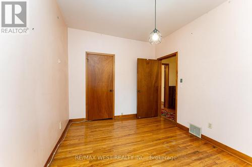 205 Markham Street, Toronto, ON - Indoor Photo Showing Other Room