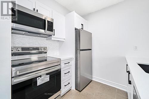 801 - 1625 Pickering Parkway, Pickering, ON - Indoor Photo Showing Kitchen With Stainless Steel Kitchen