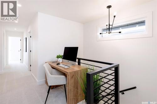 143 Cockcroft Place, Saskatoon, SK - Indoor