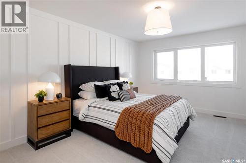 143 Cockcroft Place, Saskatoon, SK - Indoor Photo Showing Bedroom