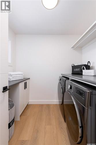 143 Cockcroft Manor, Saskatoon, SK - Indoor Photo Showing Laundry Room