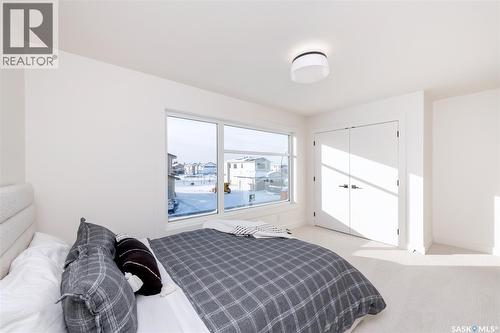 143 Cockcroft Manor, Saskatoon, SK - Indoor Photo Showing Bedroom