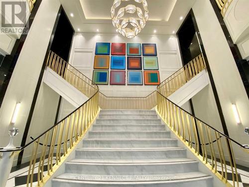 312 - 955 Bay Street, Toronto, ON - Indoor Photo Showing Other Room