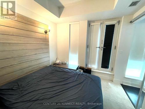 312 - 955 Bay Street, Toronto, ON - Indoor Photo Showing Bedroom