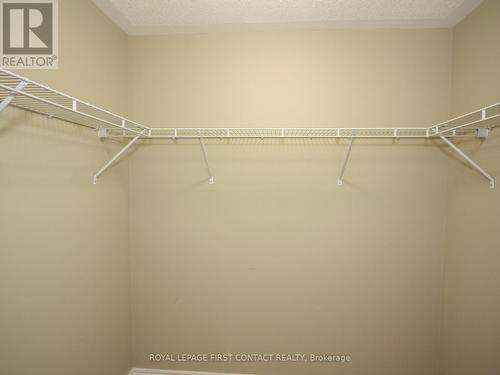 30 Forsyth Crescent, Springwater, ON - Indoor With Storage