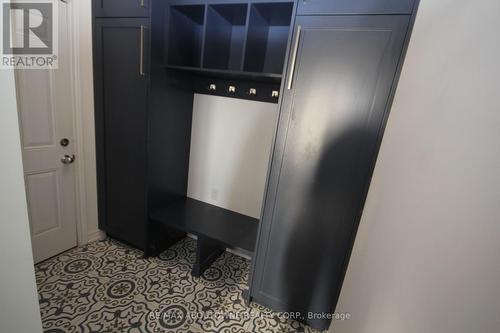 Mud Room - 3892 Lodi Road, Burlington, ON - Indoor Photo Showing Other Room