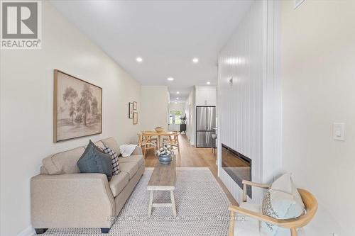 3 - 307 Arnaud Street, Arran-Elderslie, ON - Indoor Photo Showing Living Room