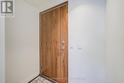 2303 - 85 Mcmahon Drive, Toronto, ON - Indoor Photo Showing Other Room