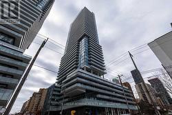 634 - 161 ROEHAMPTON AVENUE  Toronto, ON M4P 0C8