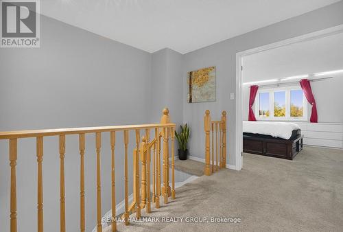 93 Cedarock Drive, Ottawa, ON - Indoor Photo Showing Other Room