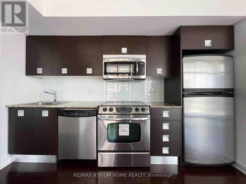 1109 - 33 Charles Street E, Toronto, ON - Indoor Photo Showing Kitchen With Upgraded Kitchen