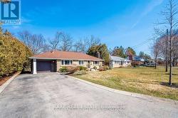 249 LAKEVIEW AVENUE  Burlington, ON L7N 1Y7