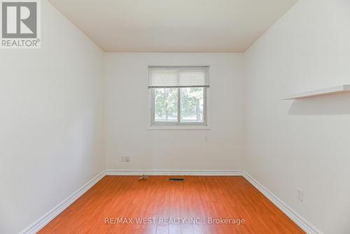 56 - 41 Mississauga Valley Boulevard, Mississauga, ON - Indoor Photo Showing Other Room