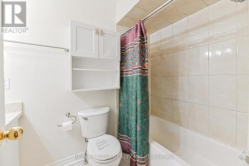 56 - 41 Mississauga Valley Boulevard, Mississauga, ON - Indoor Photo Showing Bathroom