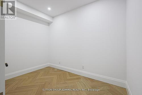 957 Dormer Street, Mississauga, ON - Indoor Photo Showing Other Room