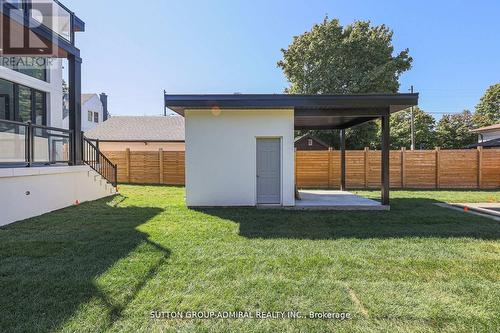 957 Dormer Street, Mississauga, ON - Outdoor