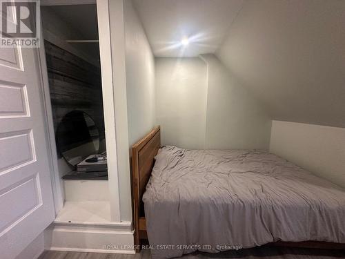 301 - 31 Tyndall Avenue, Toronto, ON - Indoor Photo Showing Bedroom