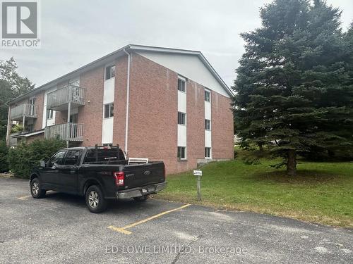 25 Alexandra Street, Bracebridge, ON - Outdoor