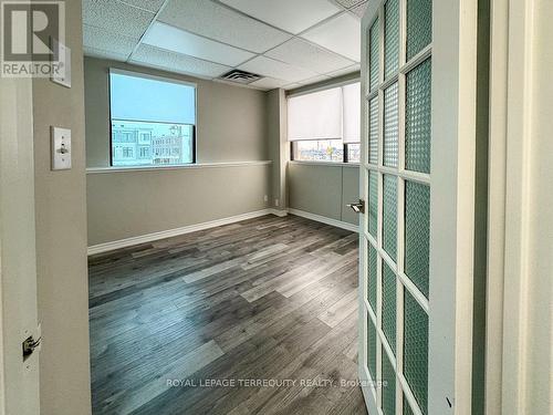 201 - 5402 Main Street, Whitchurch-Stouffville, ON 