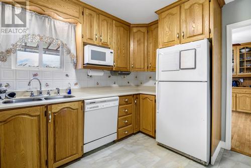 115 Cadigans Road, Logy Bay-Middle Cove-Outer Cove, NL - Indoor Photo Showing Kitchen With Double Sink