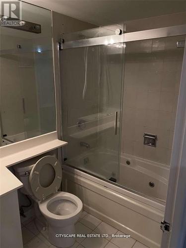 Ph 06 - 55 Elm Drive W, Mississauga, ON - Indoor Photo Showing Bathroom