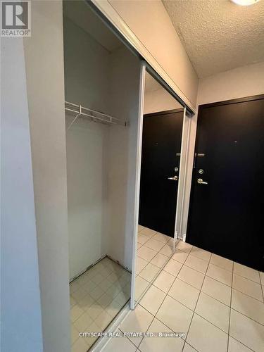 Ph 06 - 55 Elm Drive W, Mississauga, ON - Indoor