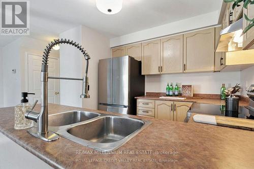 95 Woodhaven Drive, Brampton, ON - Indoor Photo Showing Kitchen With Double Sink