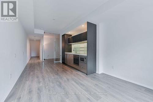 512 - 45 Charles Street E, Toronto, ON - Indoor