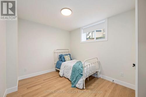 50 Royal Crescent, Southwold (Talbotville), ON - Indoor Photo Showing Bedroom