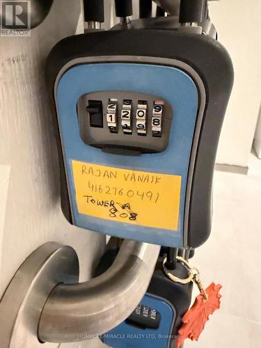 808 - 225 Commerce Street, Vaughan, ON - Indoor Photo Showing Other Room