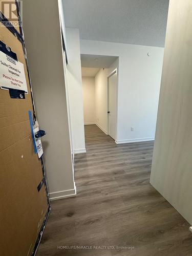 808 - 225 Commerce Street, Vaughan, ON - Indoor