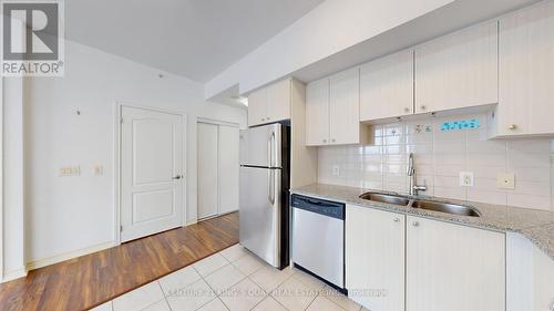 806 - 8323 Kennedy Road, Markham, ON - Indoor Photo Showing Kitchen With Stainless Steel Kitchen With Double Sink