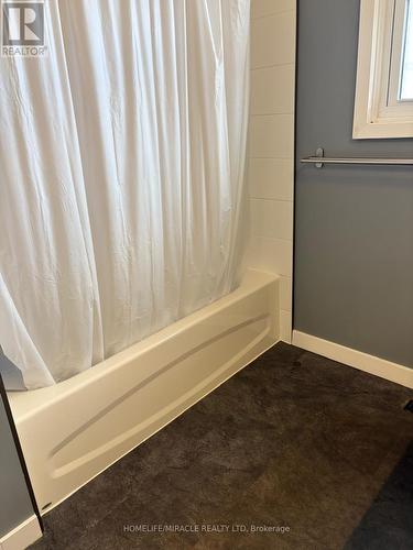 312 Grantham Avenue, St. Catharines, ON - Indoor