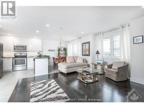 10 - 340 Tribeca Private, Ottawa, ON - Indoor Photo Showing Other Room