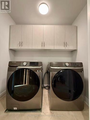 519 Hitzlay Terrace, Ottawa, ON - Indoor Photo Showing Laundry Room