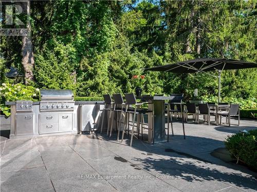 15 Chartwell Road, Oakville (Oo Old Oakville), ON - Outdoor